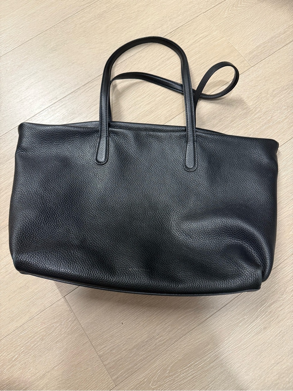 Mansur Gavriel Tote